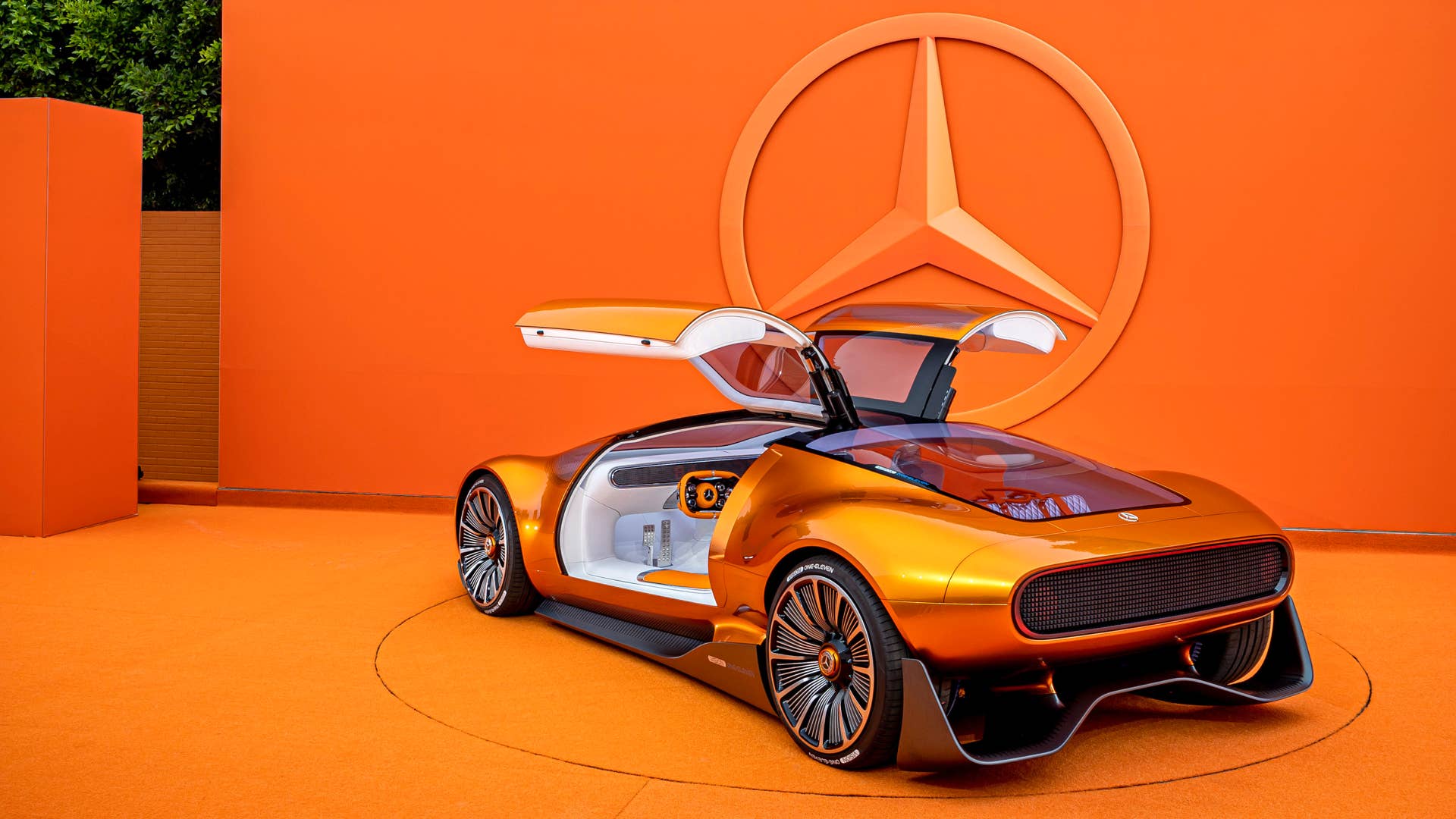 Vision One-Eleven: Mit dem Mercedes-Benz Vision One-Eleven präsentiert Mercedes-Benz eine neue Sportwagenstudie, die eine höchst dynamische Formensprache mit innovativer, vollelektrischer Antriebstechnologie kombiniert. // Mercedes-Benz presents a new sports car study. The Vision One-Eleven combines a highly dynamic design language with innovative all-electric powertrain technology.