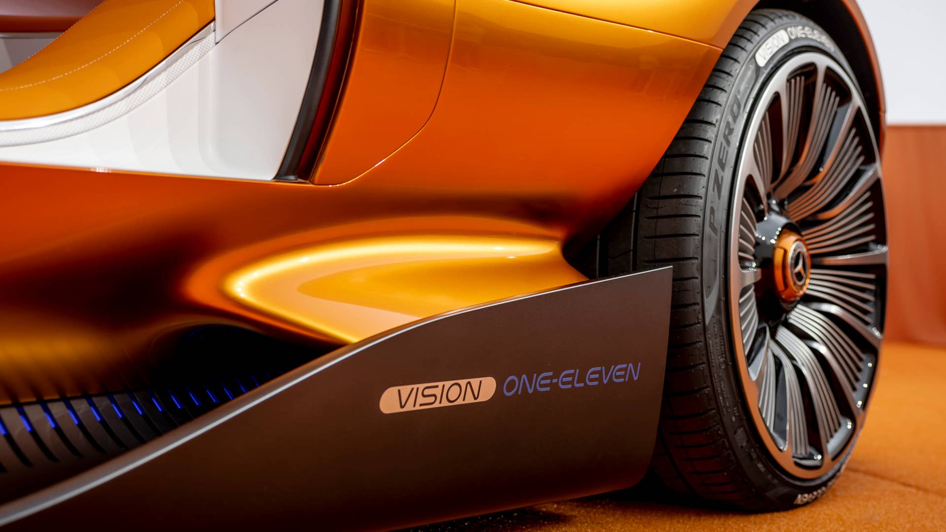Vision One-Eleven: Mit dem Mercedes-Benz Vision One-Eleven präsentiert Mercedes-Benz eine neue Sportwagenstudie, die eine höchst dynamische Formensprache mit innovativer, vollelektrischer Antriebstechnologie kombiniert. // Mercedes-Benz presents a new sports car study. The Vision One-Eleven combines a highly dynamic design language with innovative all-electric powertrain technology.