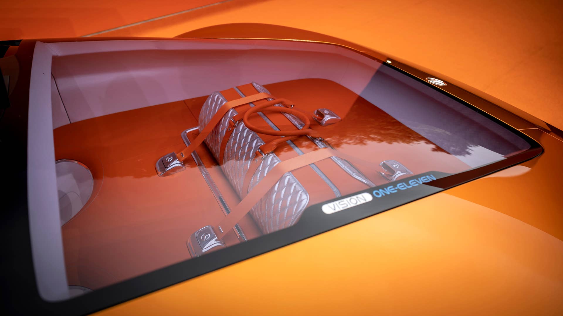 Vision One-Eleven: Mit dem Mercedes-Benz Vision One-Eleven präsentiert Mercedes-Benz eine neue Sportwagenstudie, die eine höchst dynamische Formensprache mit innovativer, vollelektrischer Antriebstechnologie kombiniert. // Mercedes-Benz presents a new sports car study. The Vision One-Eleven combines a highly dynamic design language with innovative all-electric powertrain technology.