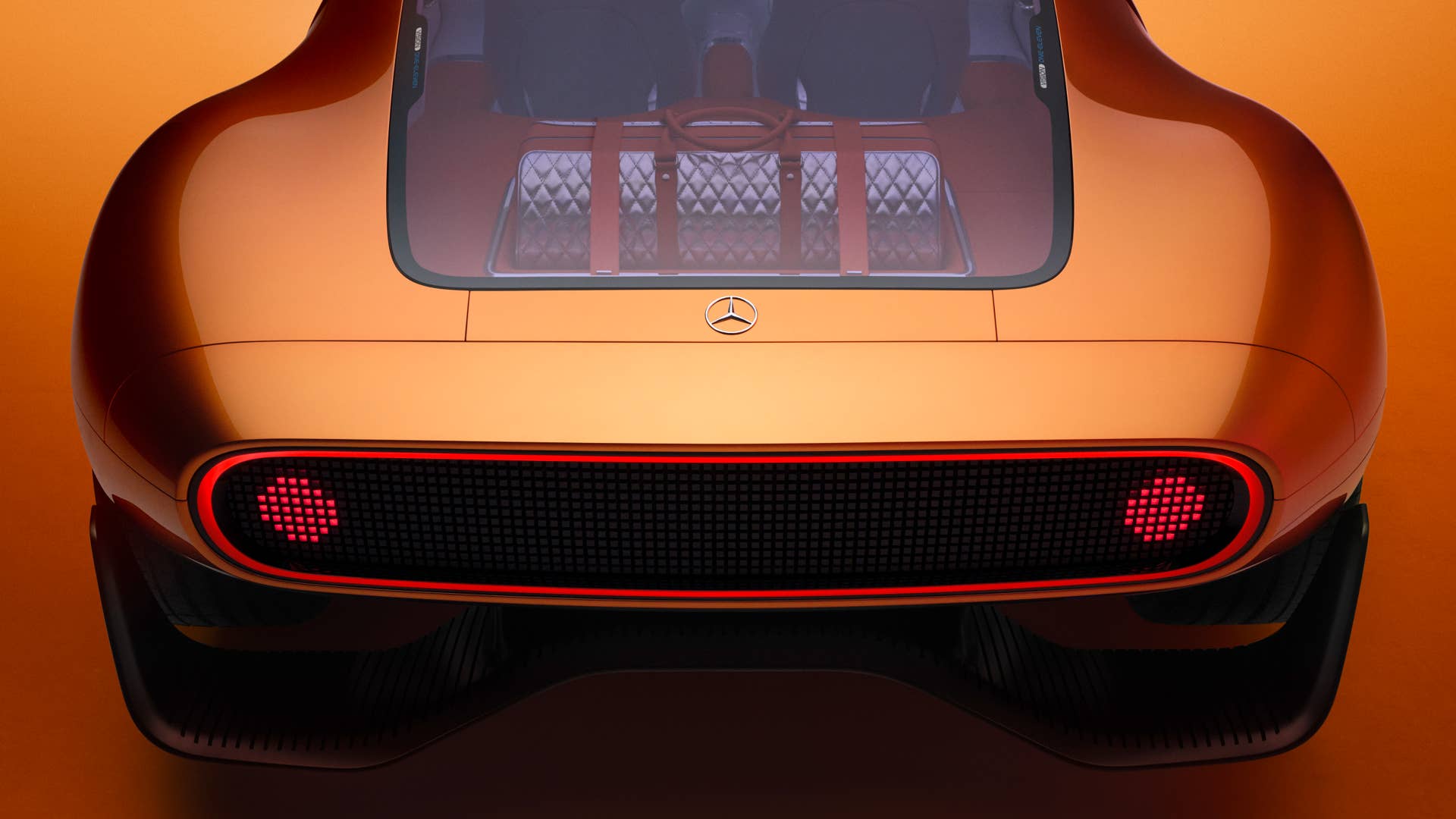 Mit dem Mercedes-Benz Vision One-Eleven präsentiert Mercedes-Benz eine neue Sportwagenstudie, die eine höchst dynamische Formensprache mit innovativer, vollelektrischer Antriebstechnologie kombiniert.  // Mercedes-Benz presents a new sports car study. The Vision One-Eleven combines a highly dynamic design language with innovative all-electric powertrain technology.