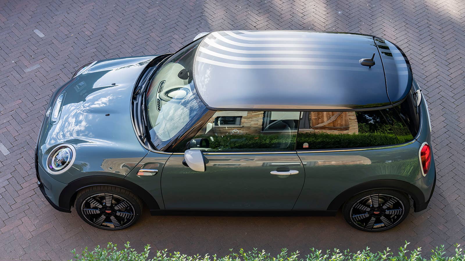 Mini Multitone Edition brings triple-color roof to more models - Autoblog