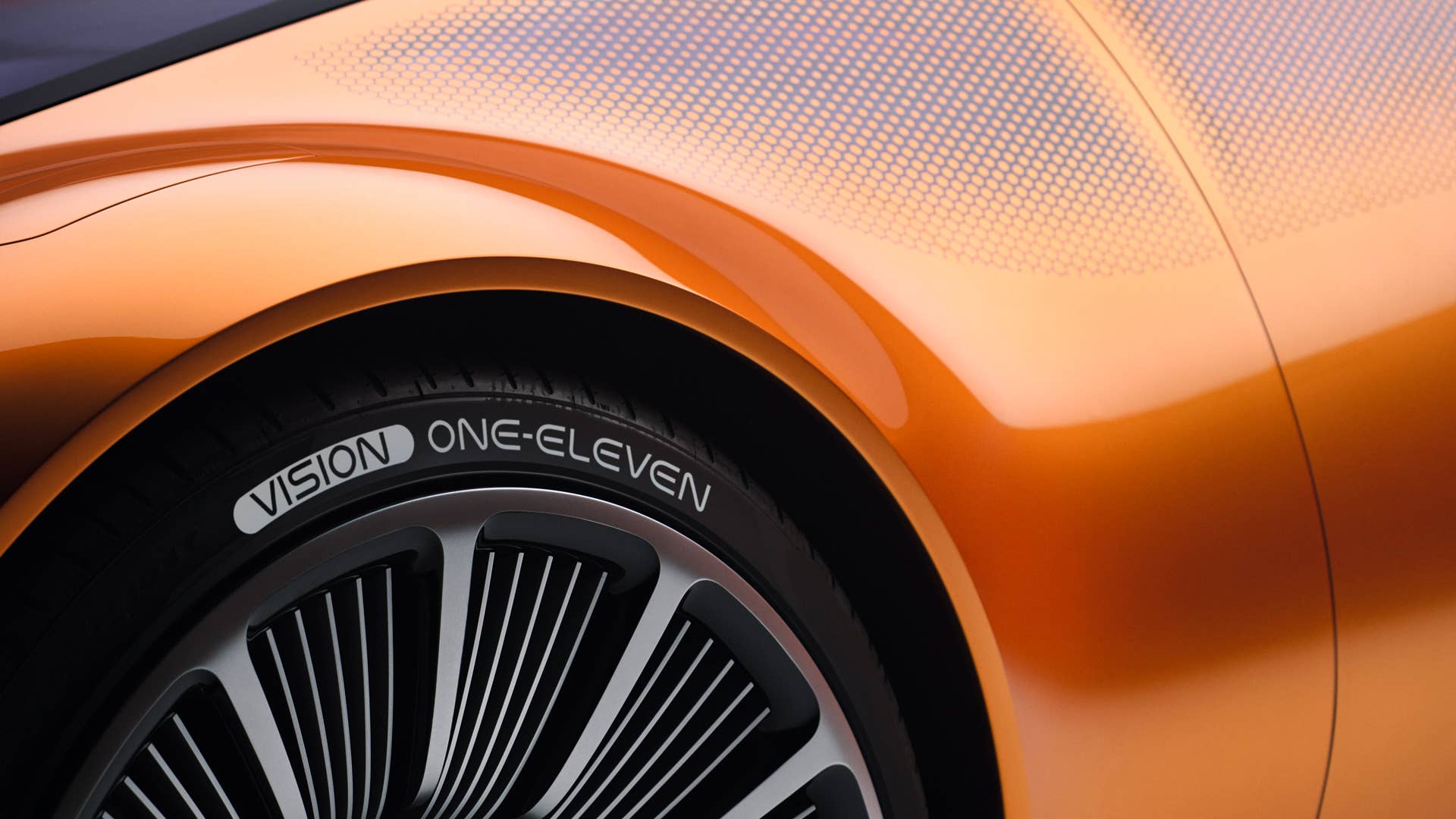 Mit dem Mercedes-Benz Vision One-Eleven präsentiert Mercedes-Benz eine neue Sportwagenstudie, die eine höchst dynamische Formensprache mit innovativer, vollelektrischer Antriebstechnologie kombiniert.  // Mercedes-Benz presents a new sports car study. The Vision One-Eleven combines a highly dynamic design language with innovative all-electric powertrain technology.