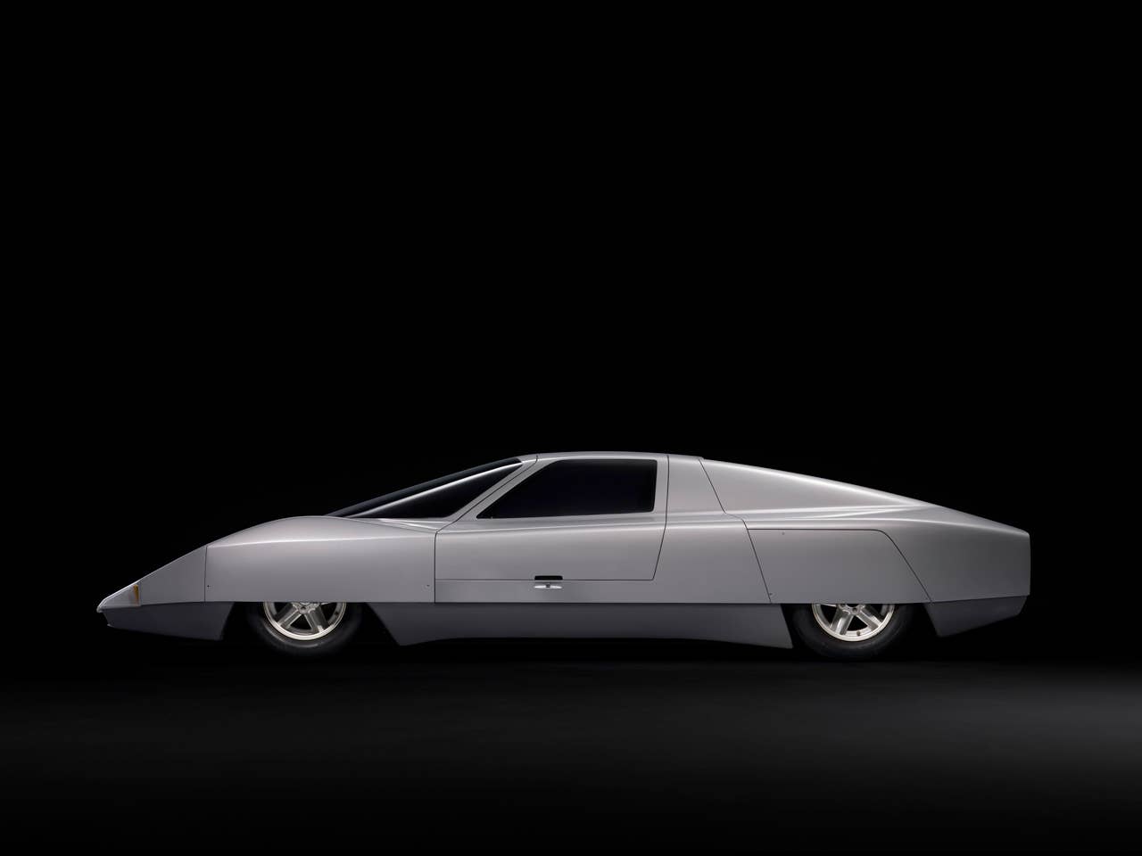 C111-Sacco Fahrerseite Basis 004