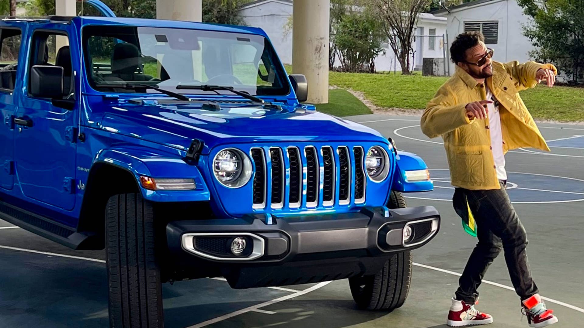Jeep® brand Big Game spot “Electric Boogie” features Grammy Award winning Jamaican recording artist and producer Shaggy