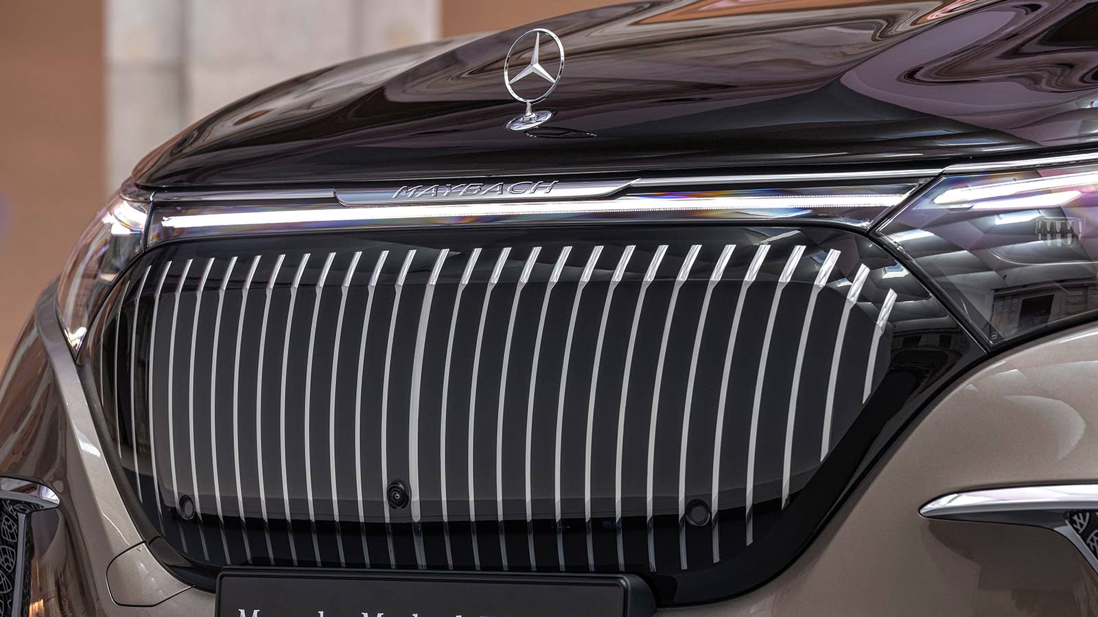Mercedes-Maybach EQS 680 SUV