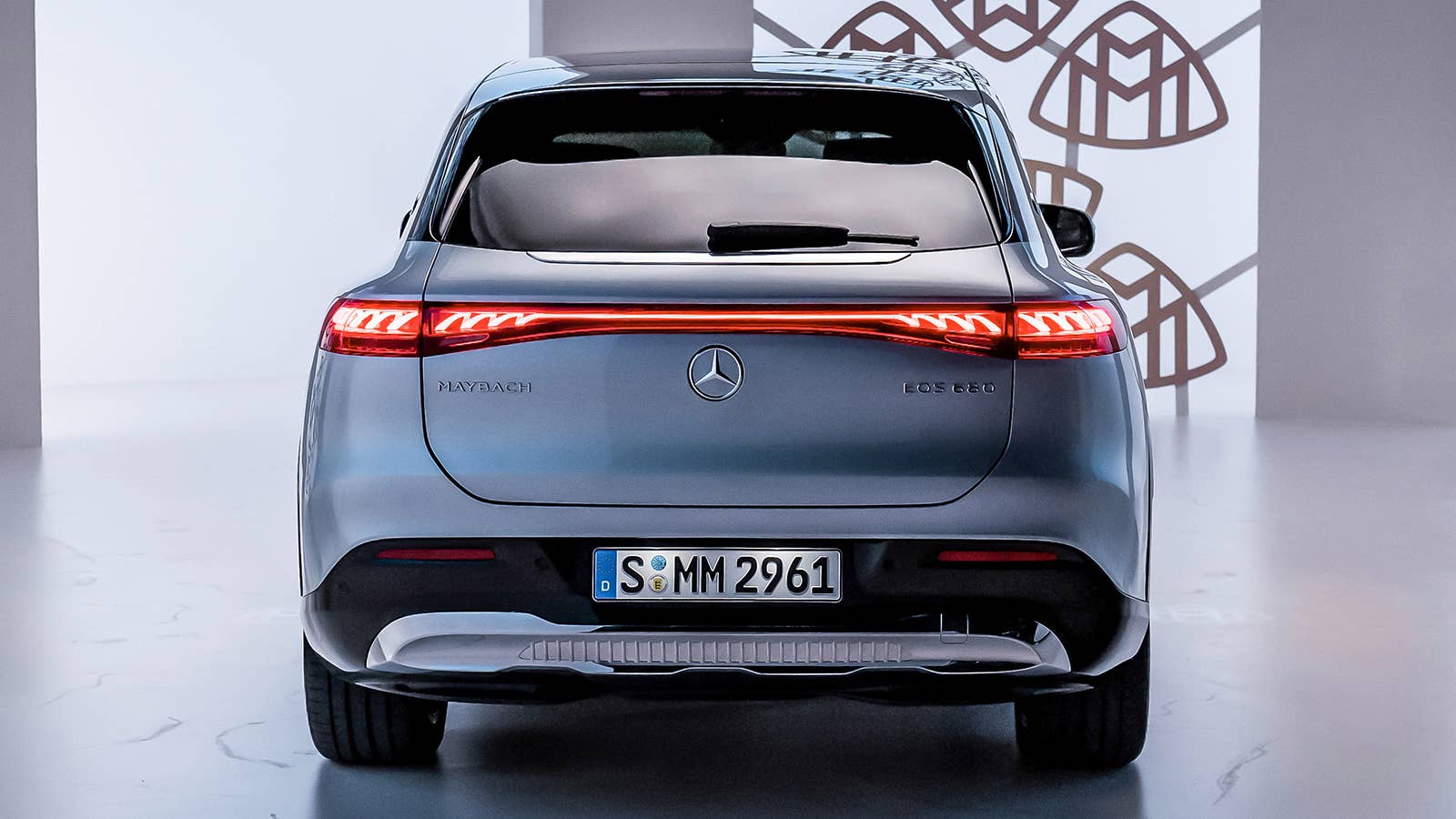 Mercedes-Maybach EQS 680 SUV