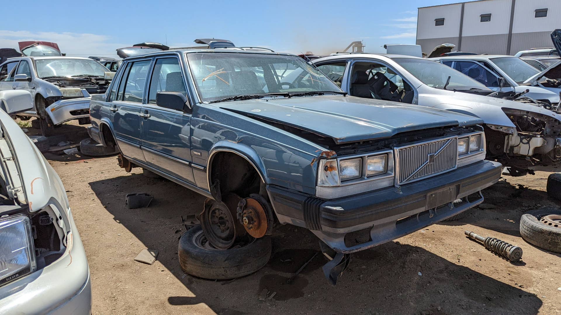 Junkyard Gem: 1984 Volvo 760 Turbo - Autoblog