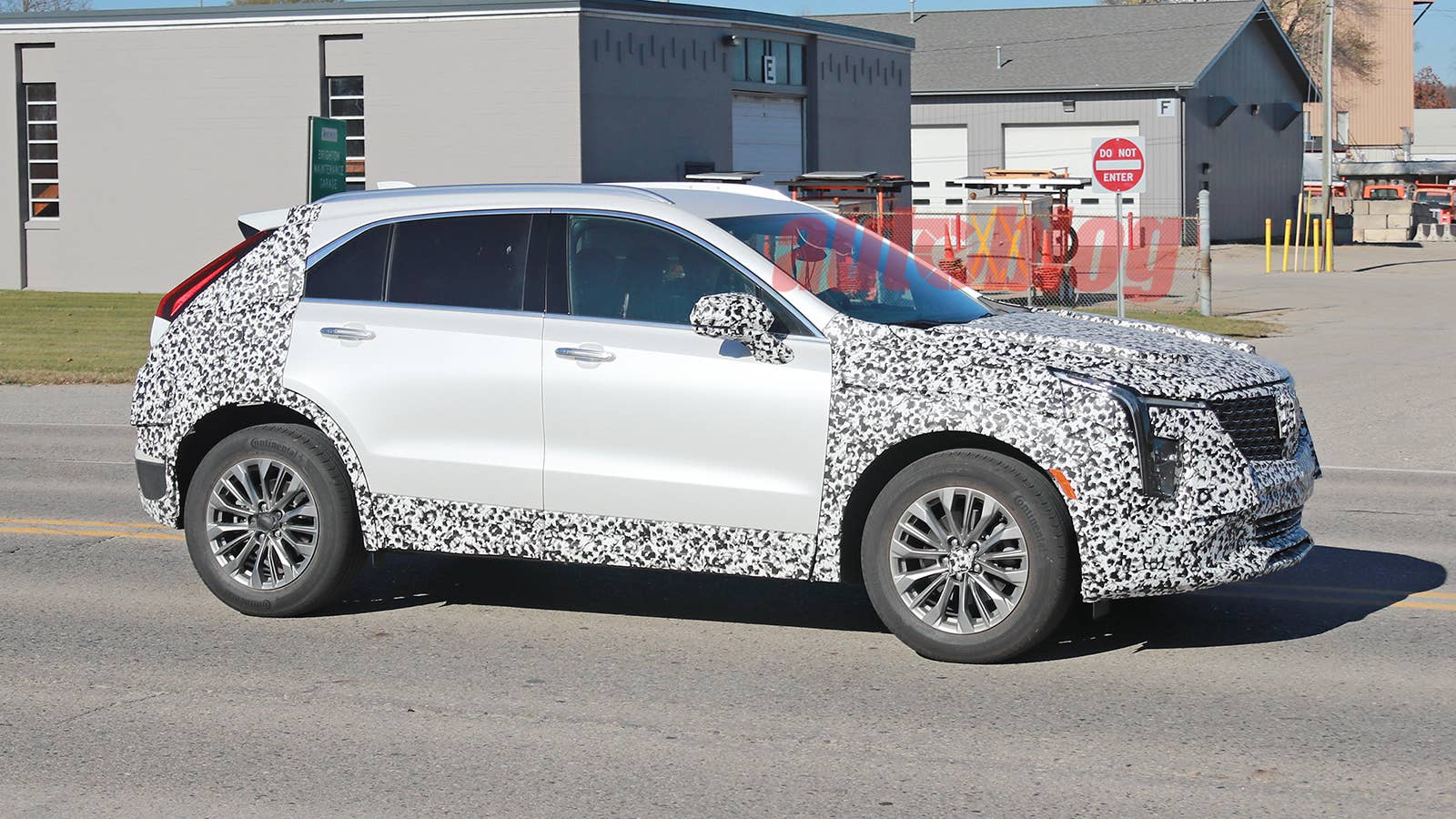 2024 Cadillac XT4 prototype