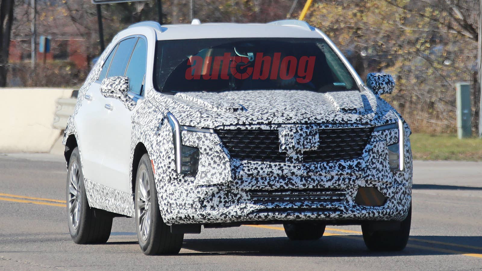 2024 Cadillac XT4 prototype