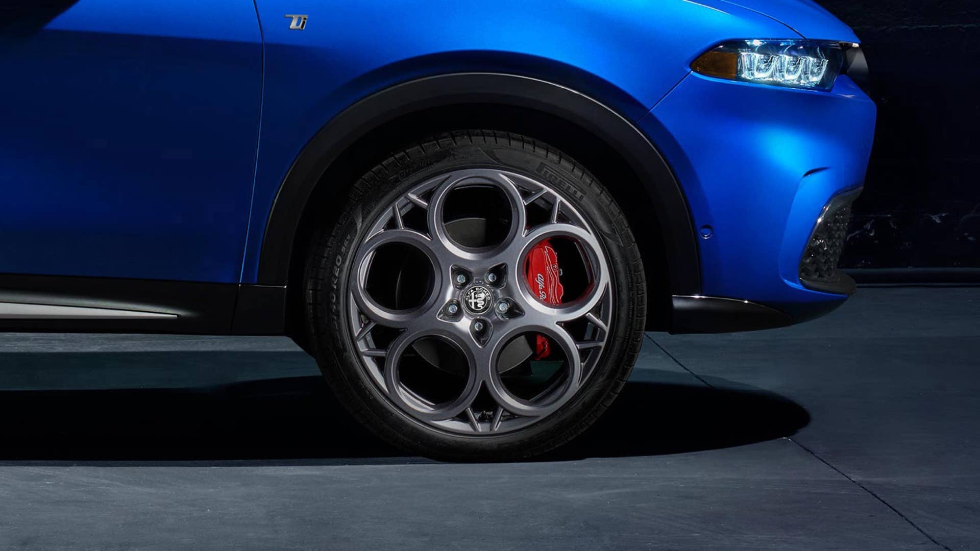 2024 Alfa Romeo Tonale exterior low shot of front wheel