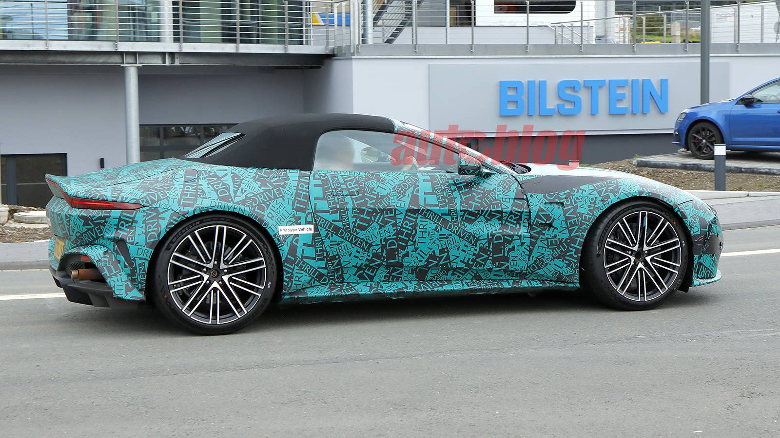 Aston Martin Vantage Volante prototype