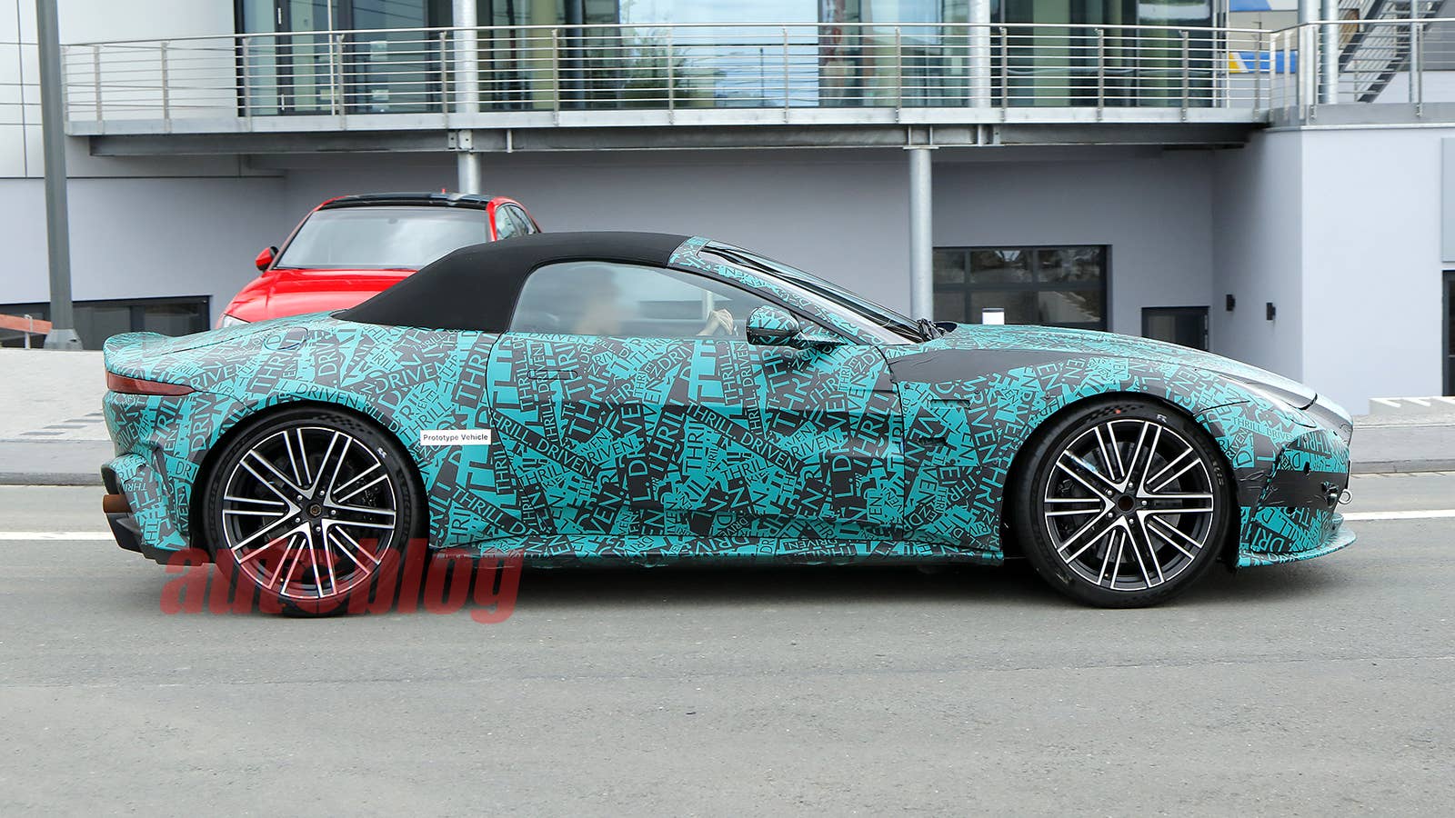 Aston Martin Vantage Volante prototype