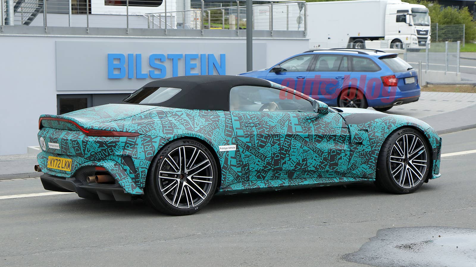 Aston Martin Vantage Volante prototype