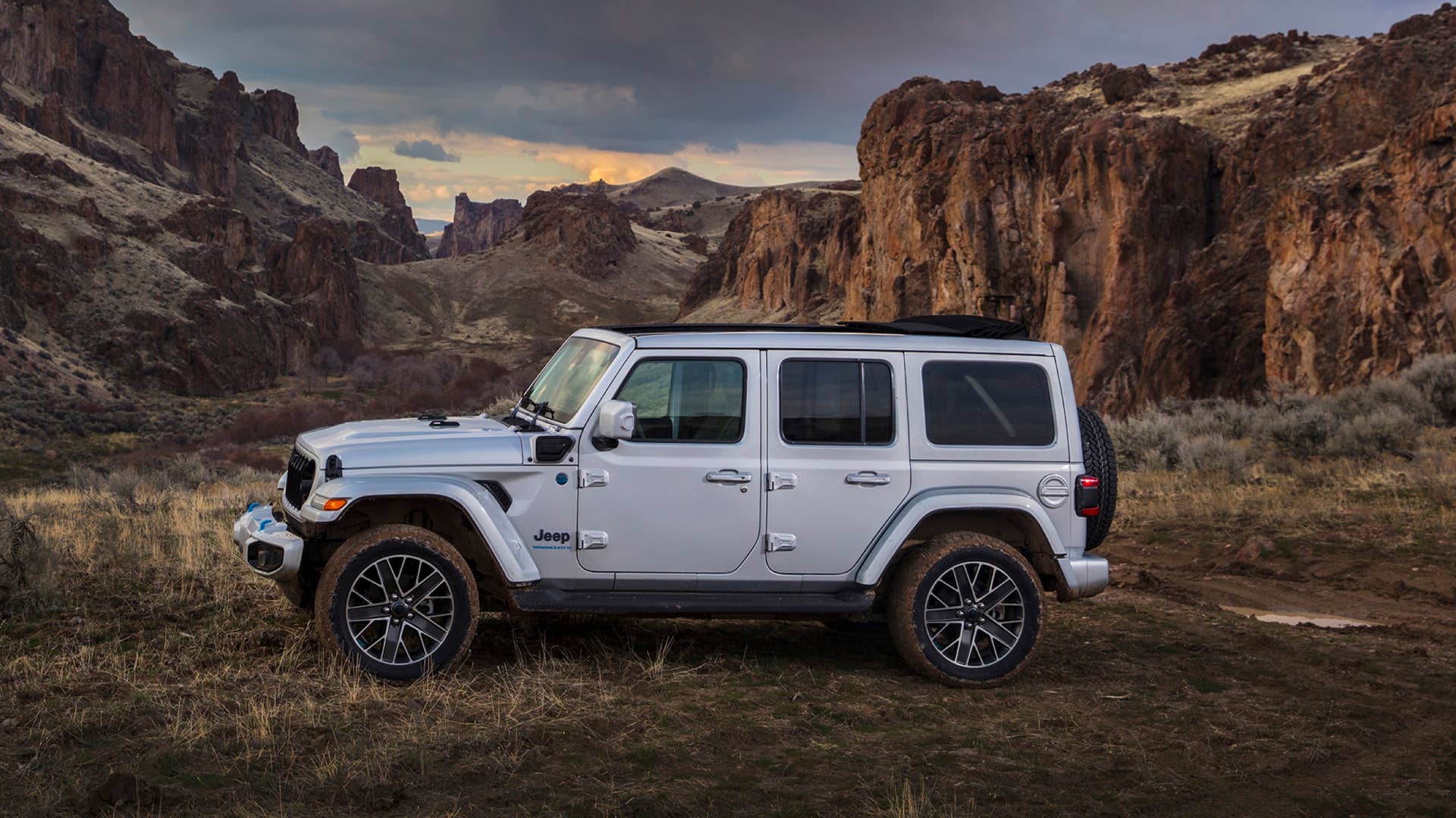 New 2024 Jeep® Wrangler High Altitude 4xe