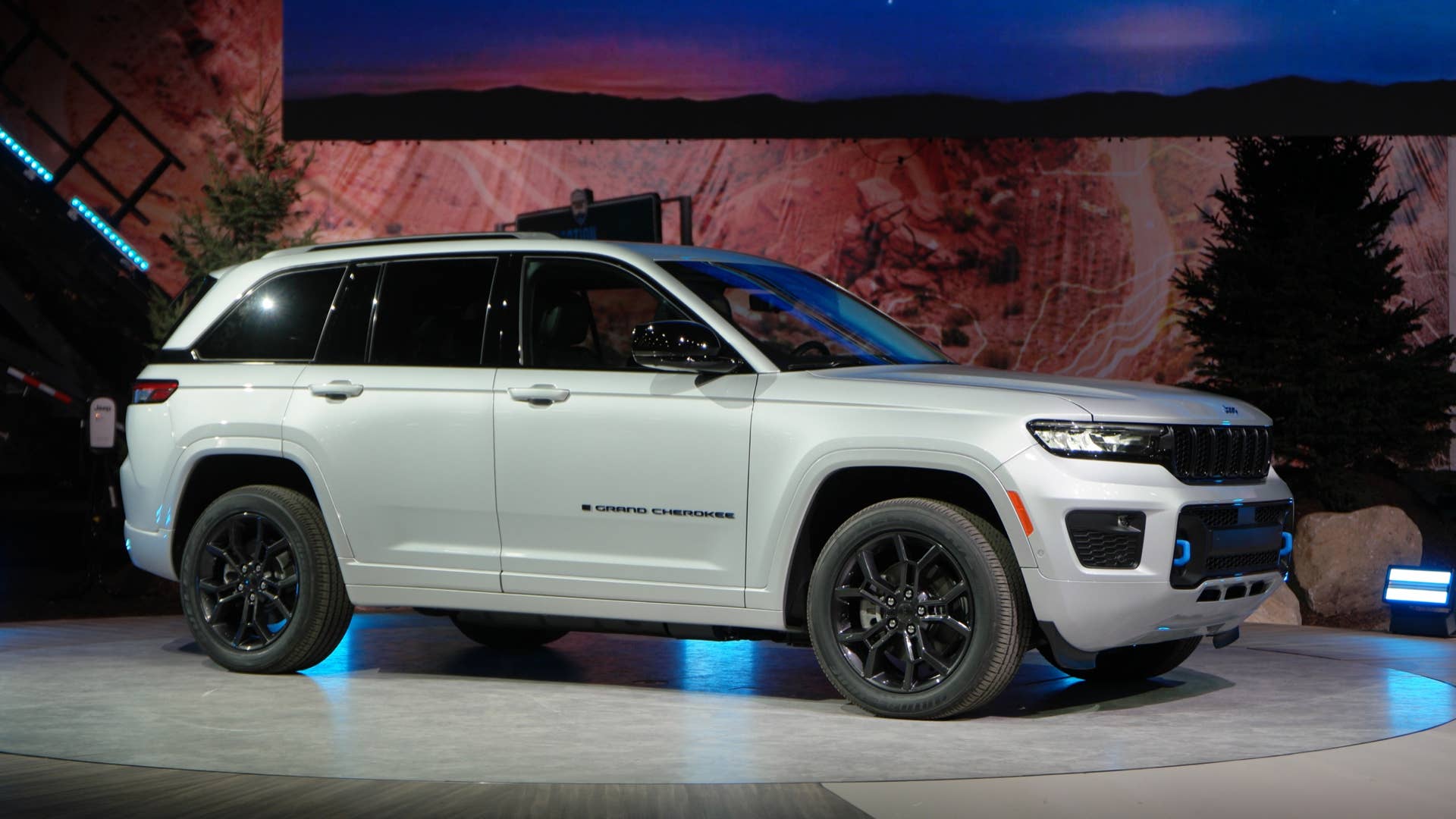 2023 Jeep Grand Cherokee 4xe 30th Anniversary Edition