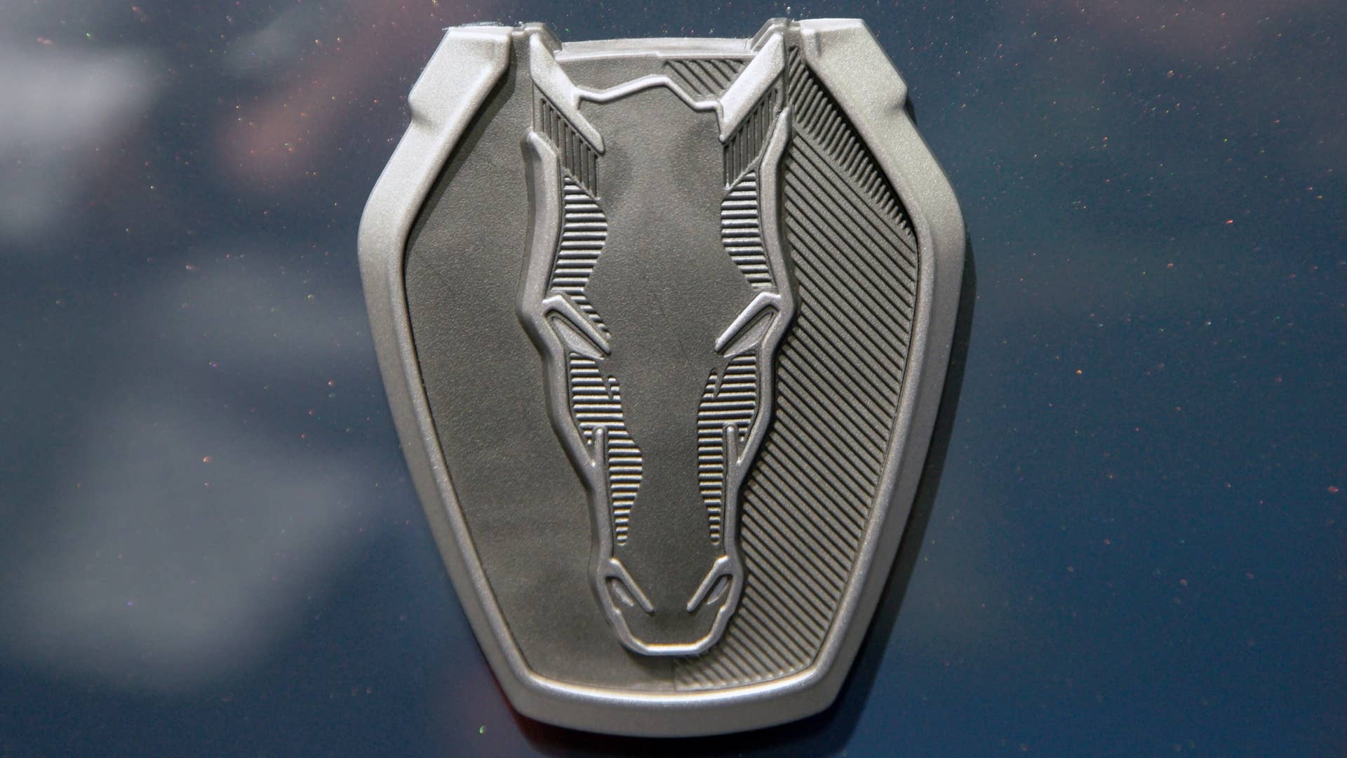 Ford Mustang Dark Horse