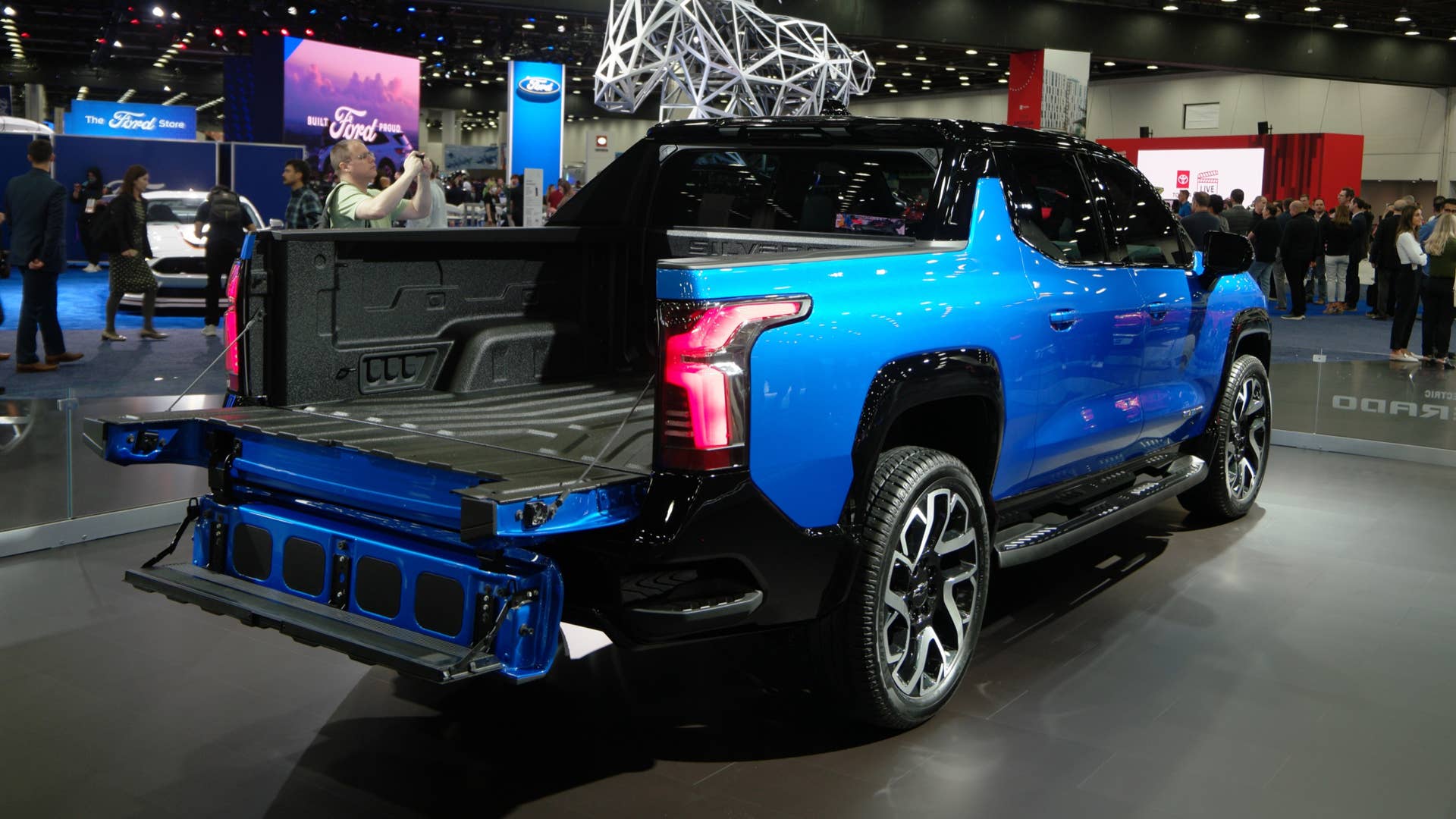 Chevrolet Silverado EV