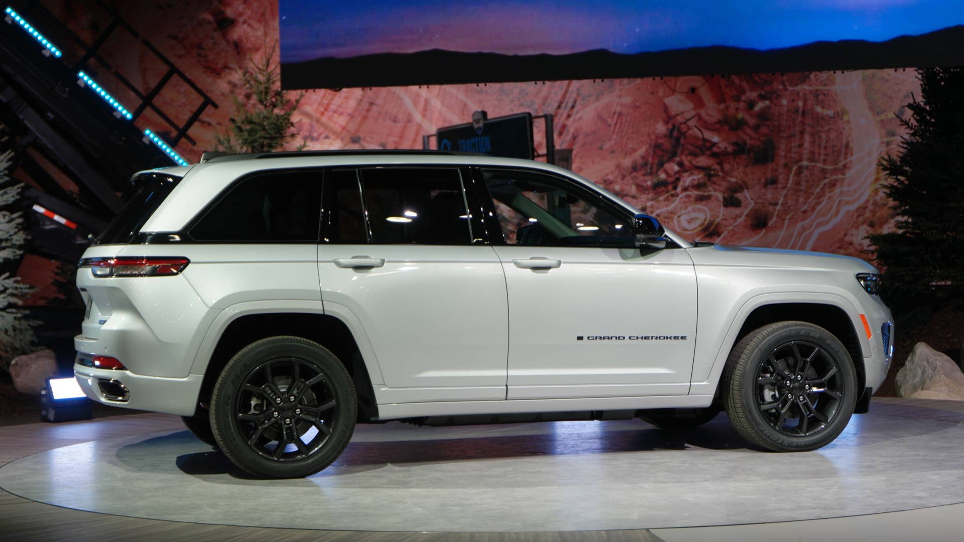 2023 Jeep Grand Cherokee 4xe 30th Anniversary Edition