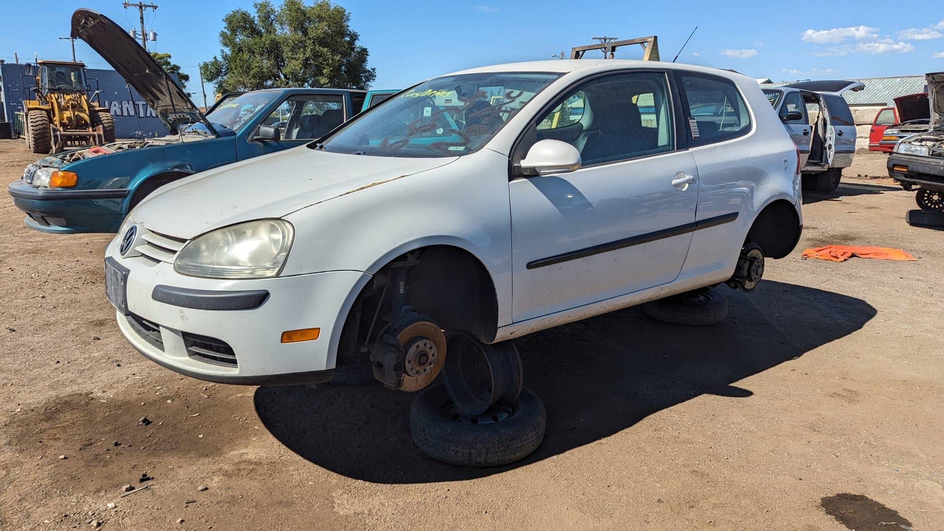 Junkyard Gem: 2008 Volkswagen Rabbit - Autoblog Junkyard Gem: 2008 Volkswagen Rabbit - Autoblog