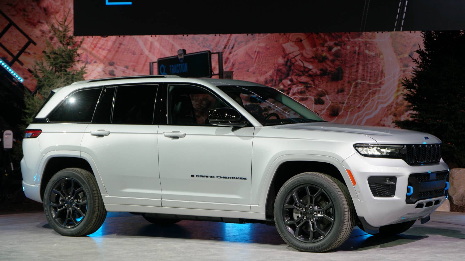 2023 Jeep Grand Cherokee 4xe 30th Anniversary Edition