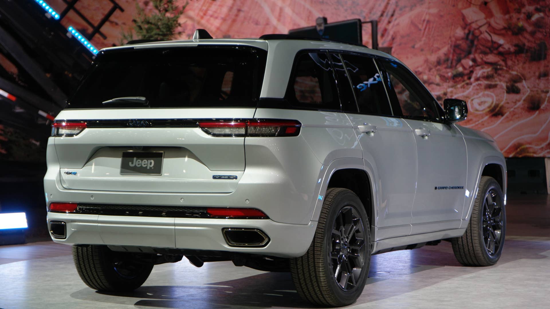 2023 Jeep Grand Cherokee 4xe 30th Anniversary Edition
