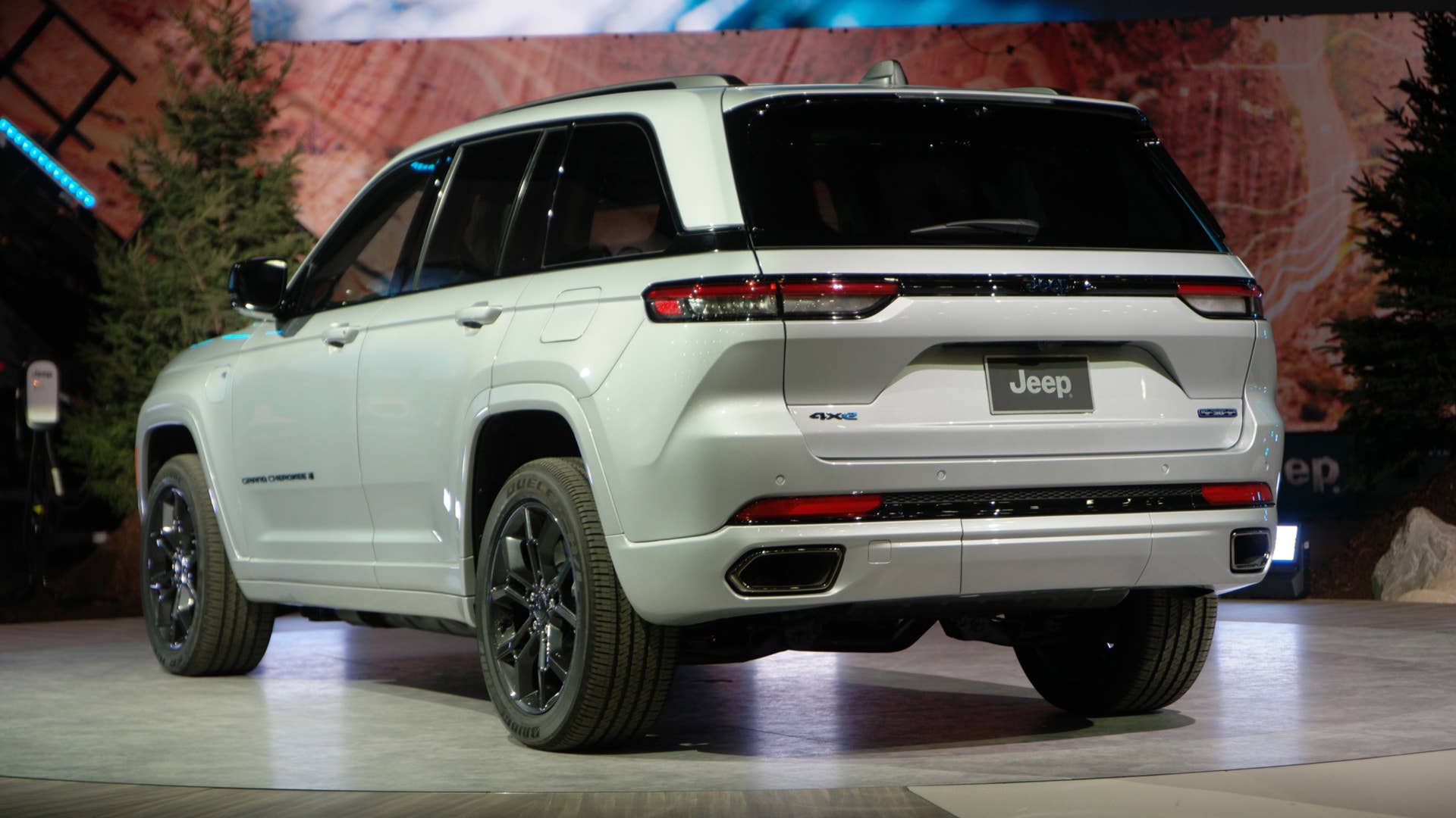 2023 Jeep Grand Cherokee 4xe 30th Anniversary Edition