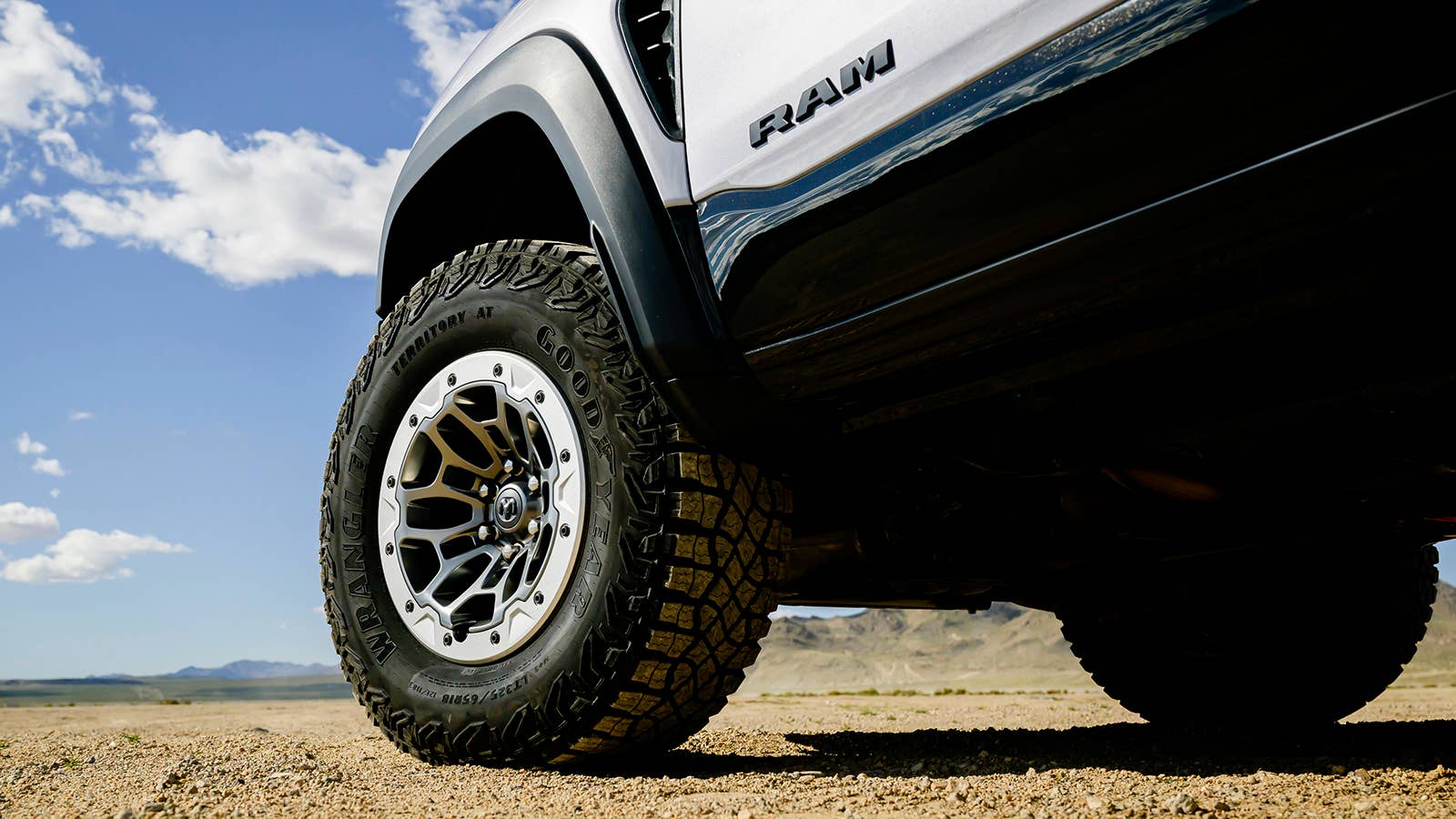 2025 Ram 1500 RHO