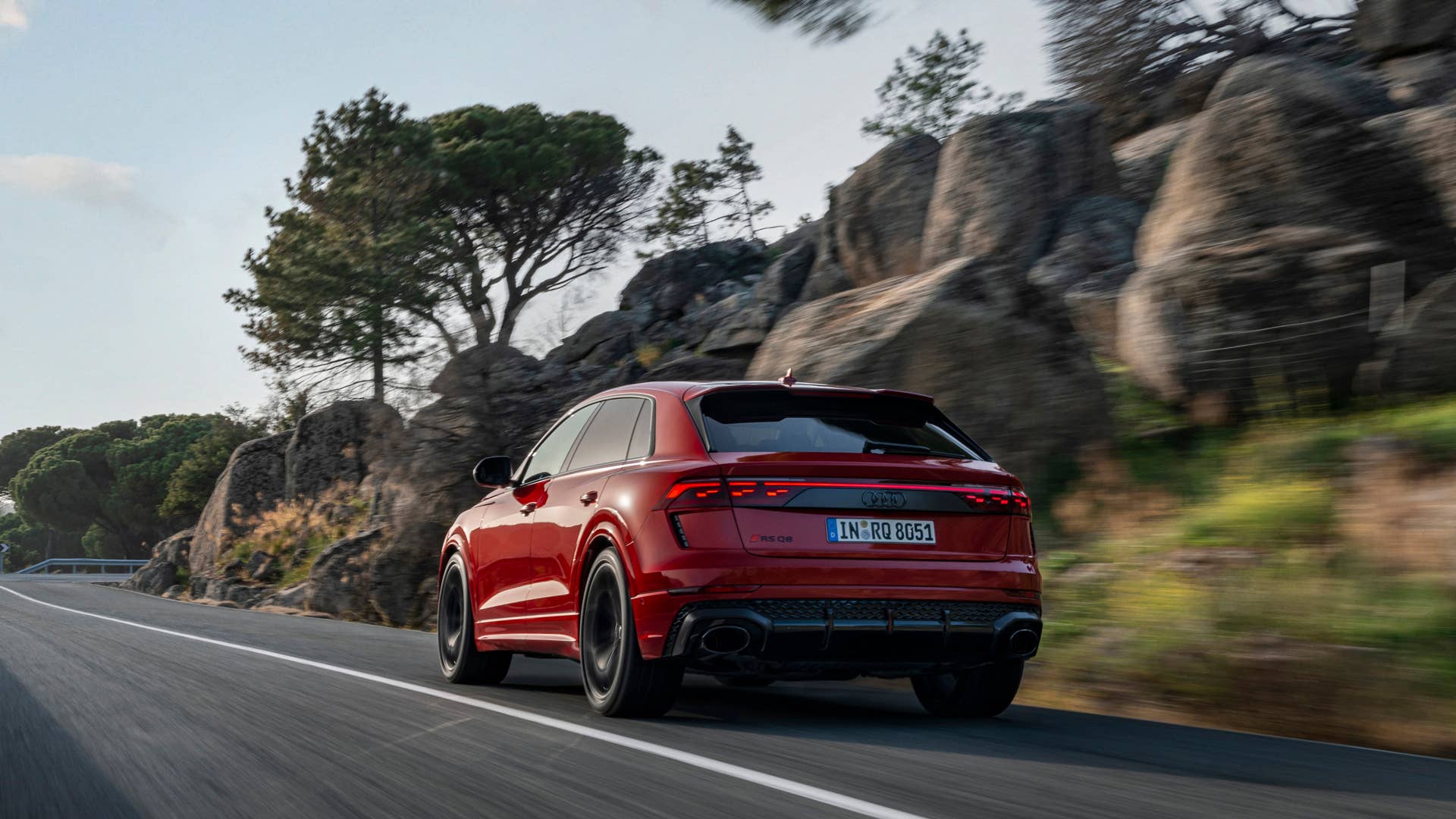 Dynamic photo, Colour: Chilli red metallic