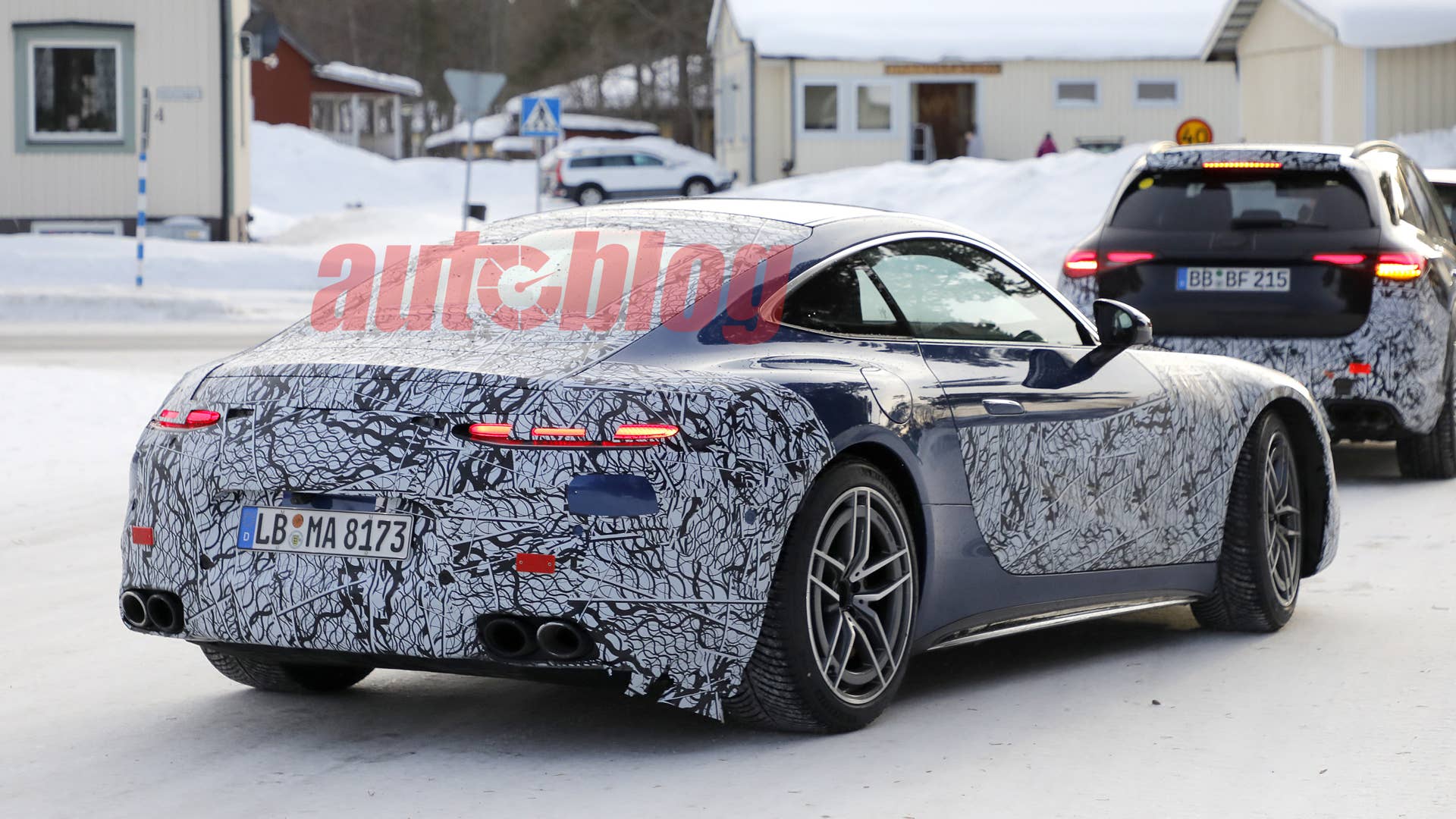 Spy shot of secretly tested future car