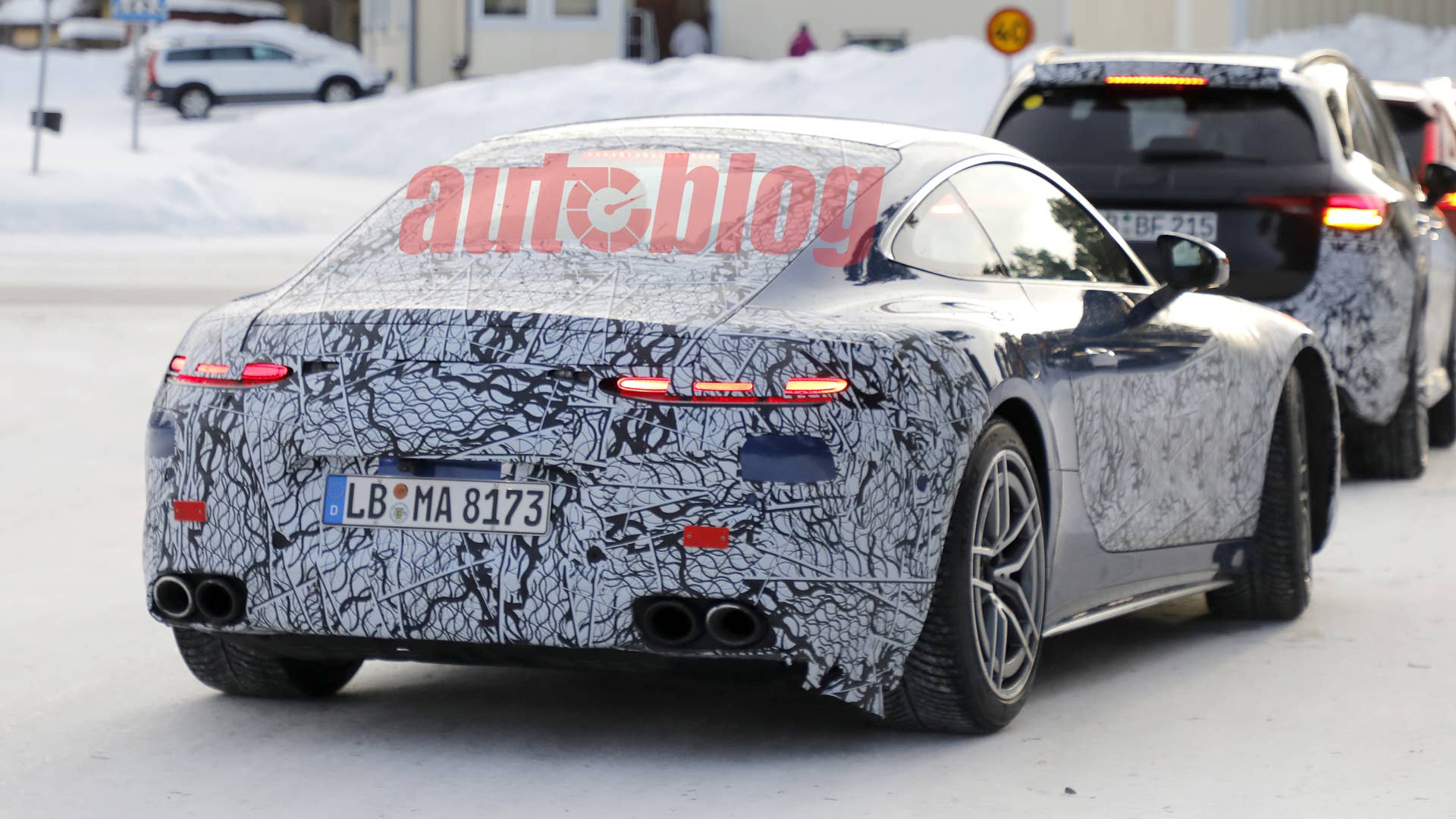 Spy shot of secretly tested future car