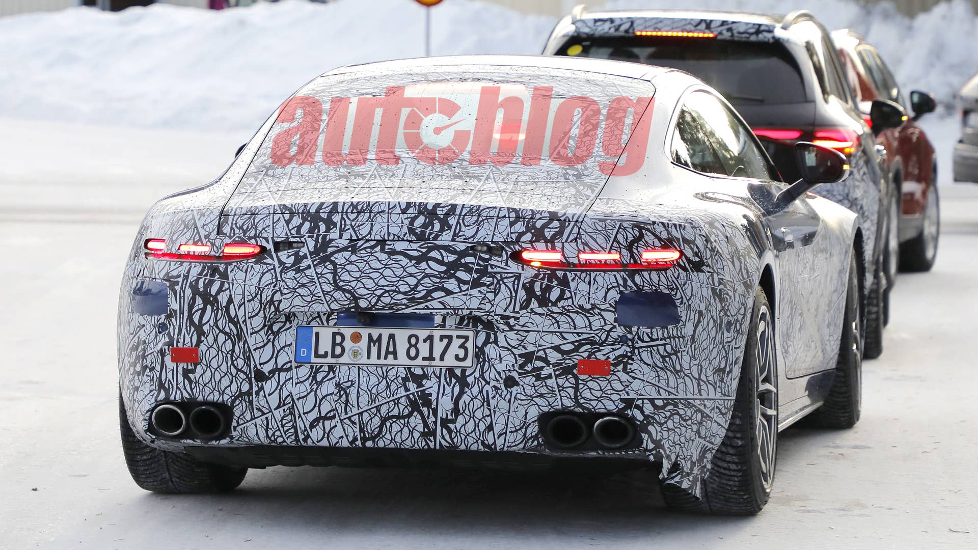 Spy shot of secretly tested future car