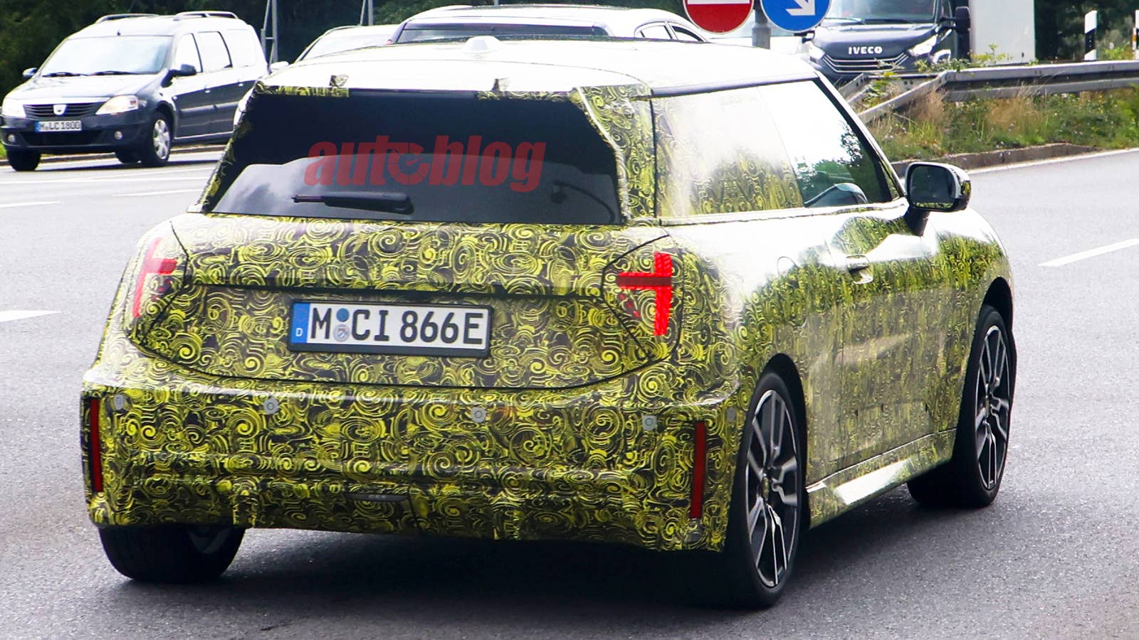 Mini John Cooper Works EV