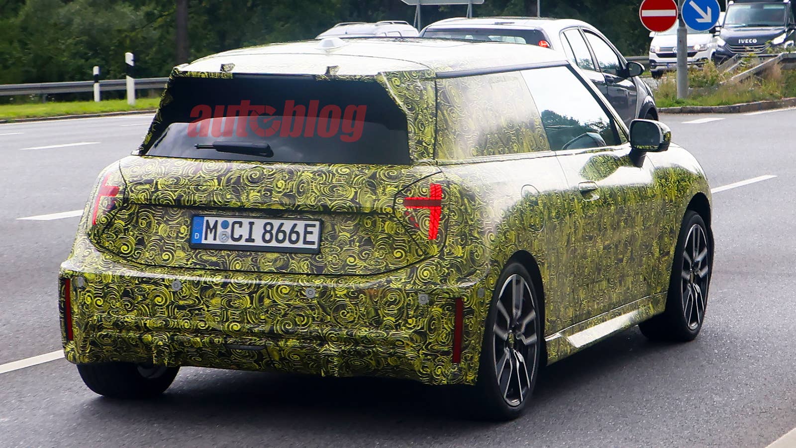 Mini John Cooper Works EV