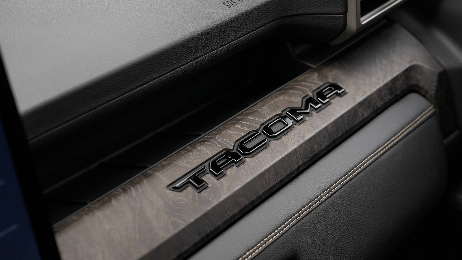2024 Toyota Tacoma Limited