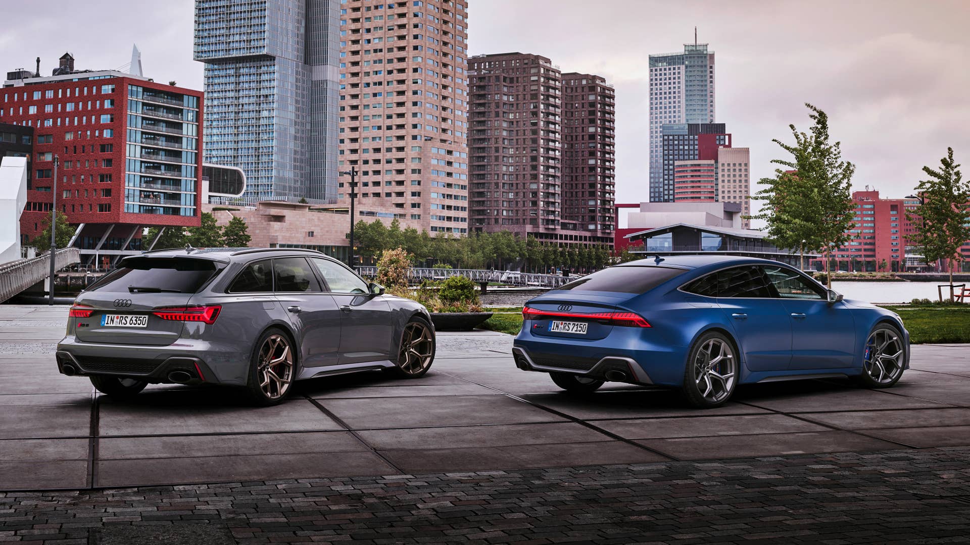 Audi RS 6 Avant performance, Static photo, Colour: Nimbus grey in Pearl Effect. Audi RS 7 Sportback performance, Static photo, Colour: Ascariblue matt..