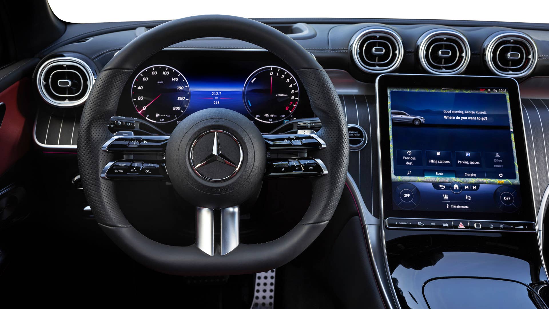 Mercedes-Benz GLC SUV Plug-in-Hybrid; Exterieur: AMG Line, MANUFAKTUR diamantweiß bright; Interieur: AMG Line, Leder zweifarbig powerrot/schwarz // Mercedes-Benz GLC SUV plug-in hybrid; exterior: AMG line, MANUFAKTUR diamond white bright; interior: AMG line, leather two-tone power red/black