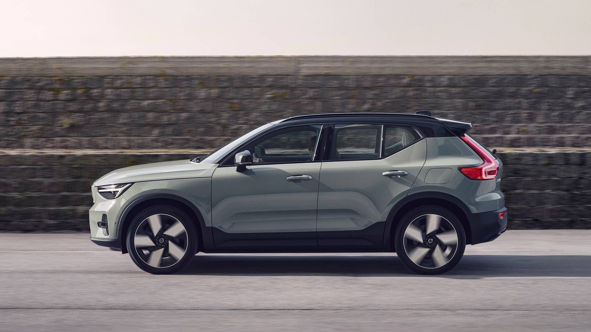 XC40 Recharge Twin, Sage Green