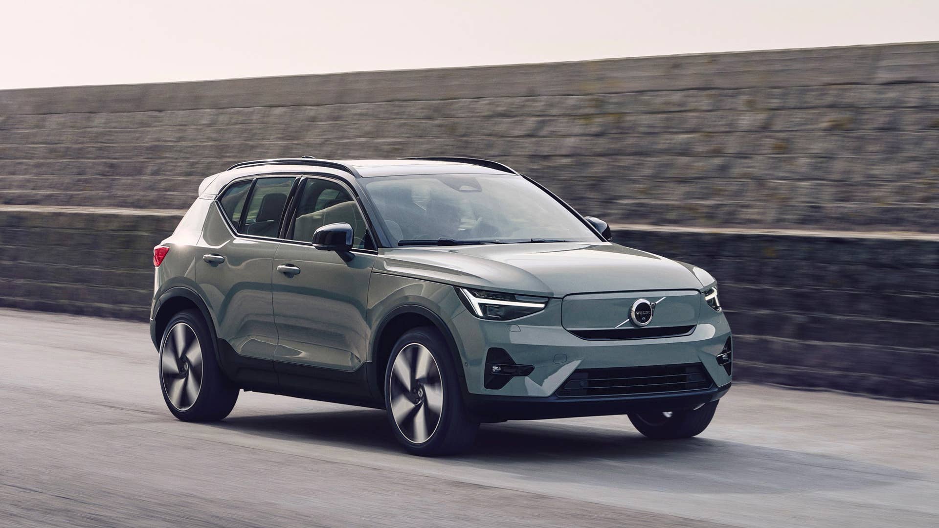 XC40 Recharge Twin, Sage Green