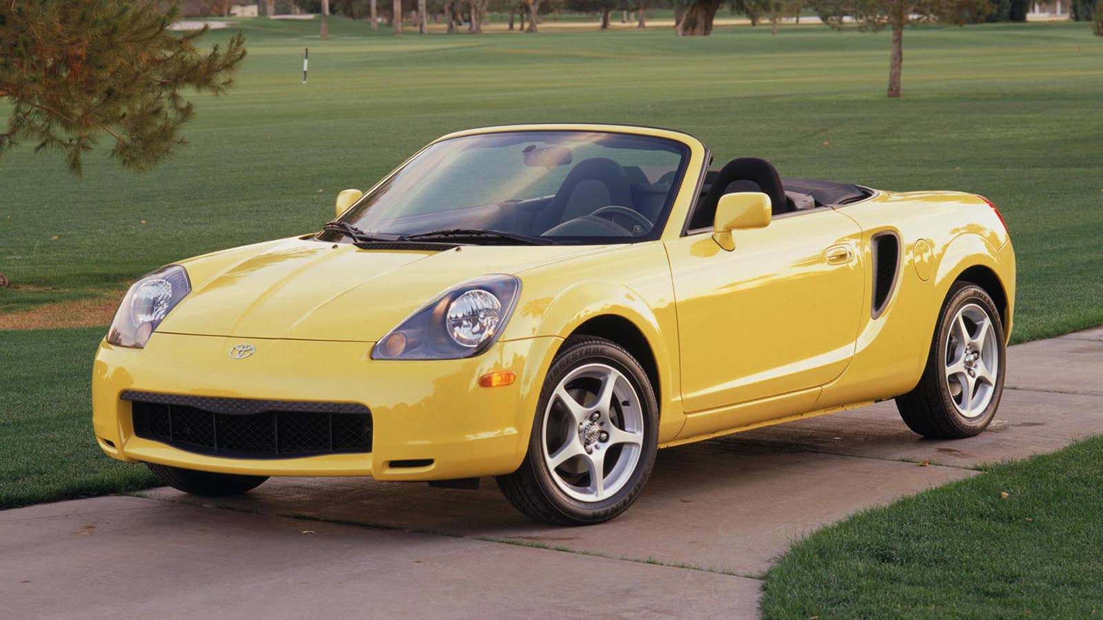 2002 Toyota MR2 Spyder