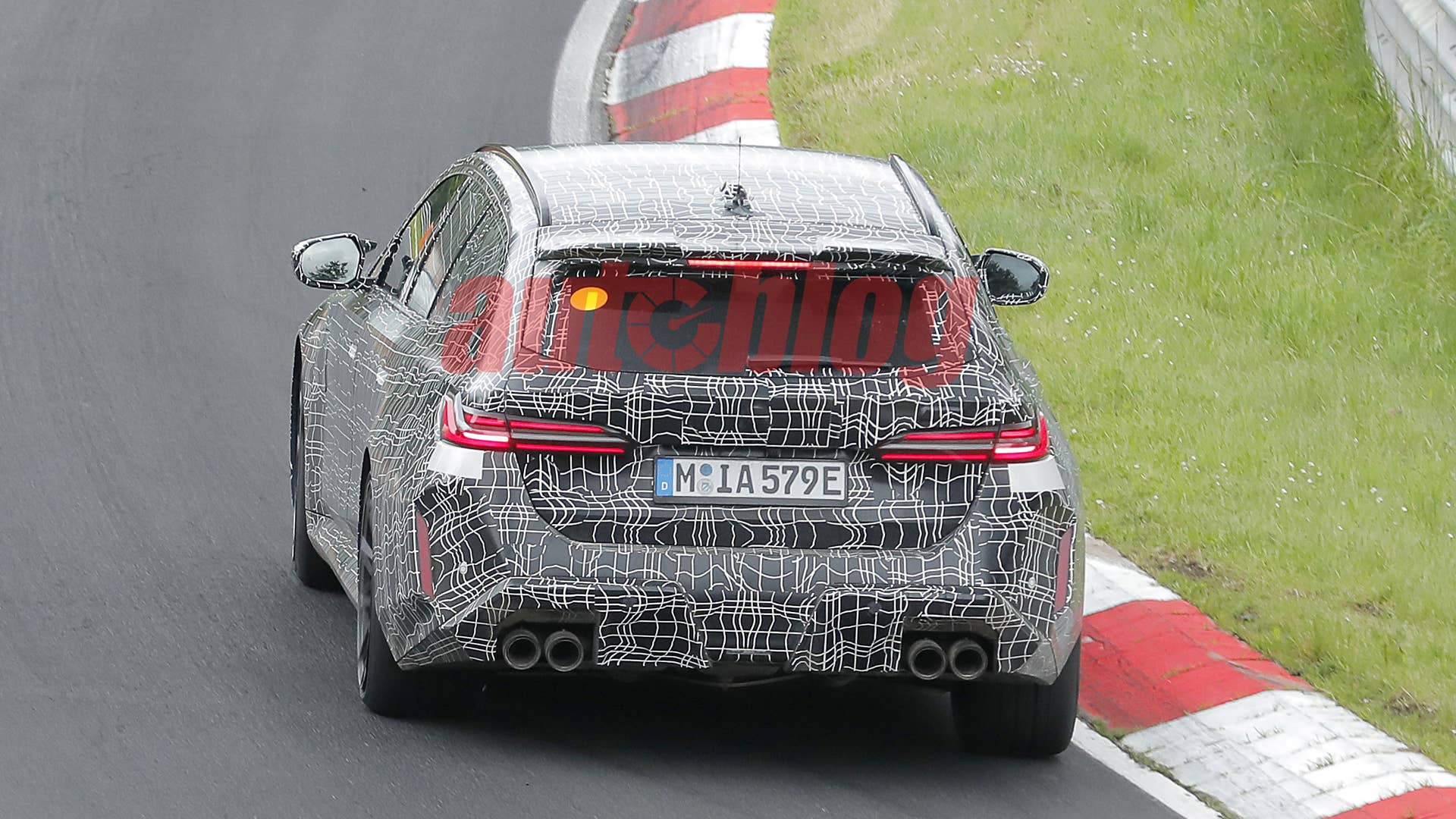 Spy-Shots of Cars - This image has been optimized for a calibrated screen with a Gamma of 2.2 and a colour temperature og 6500°K