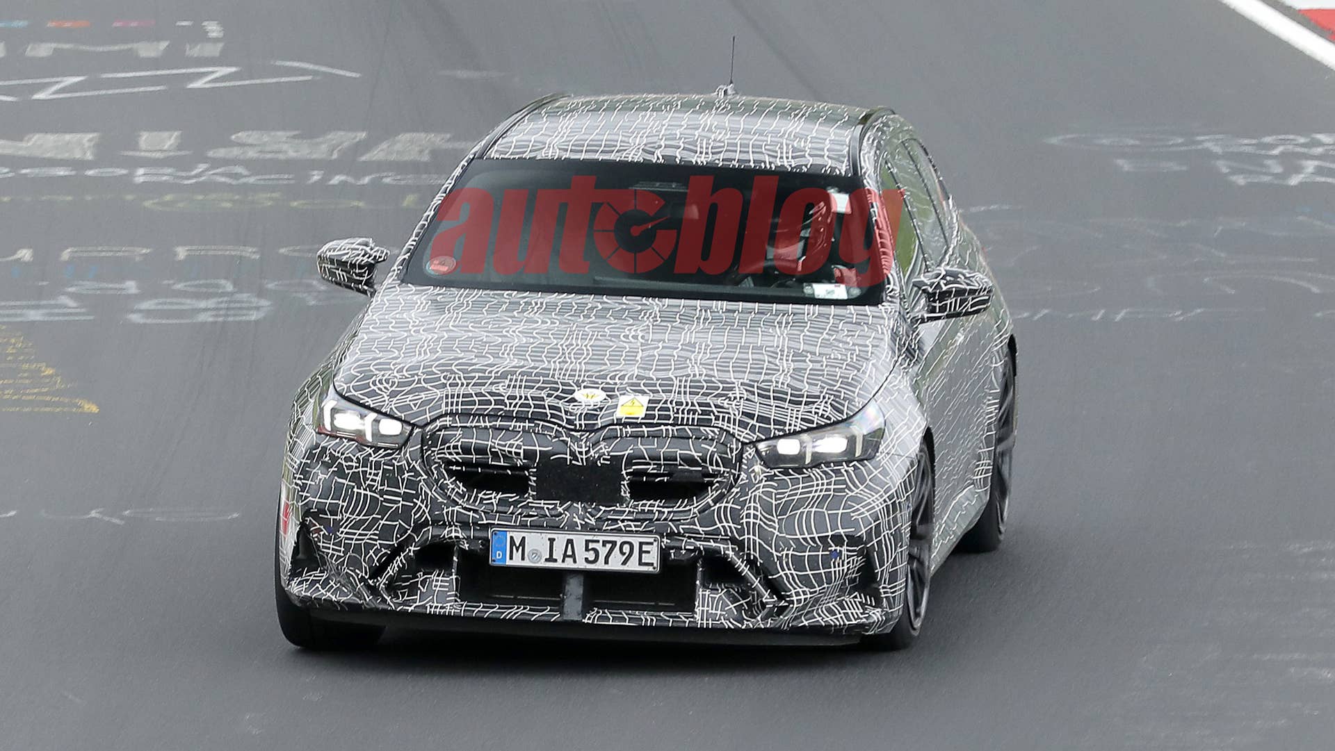 Spy-Shots of Cars - This image has been optimized for a calibrated screen with a Gamma of 2.2 and a colour temperature og 6500°K