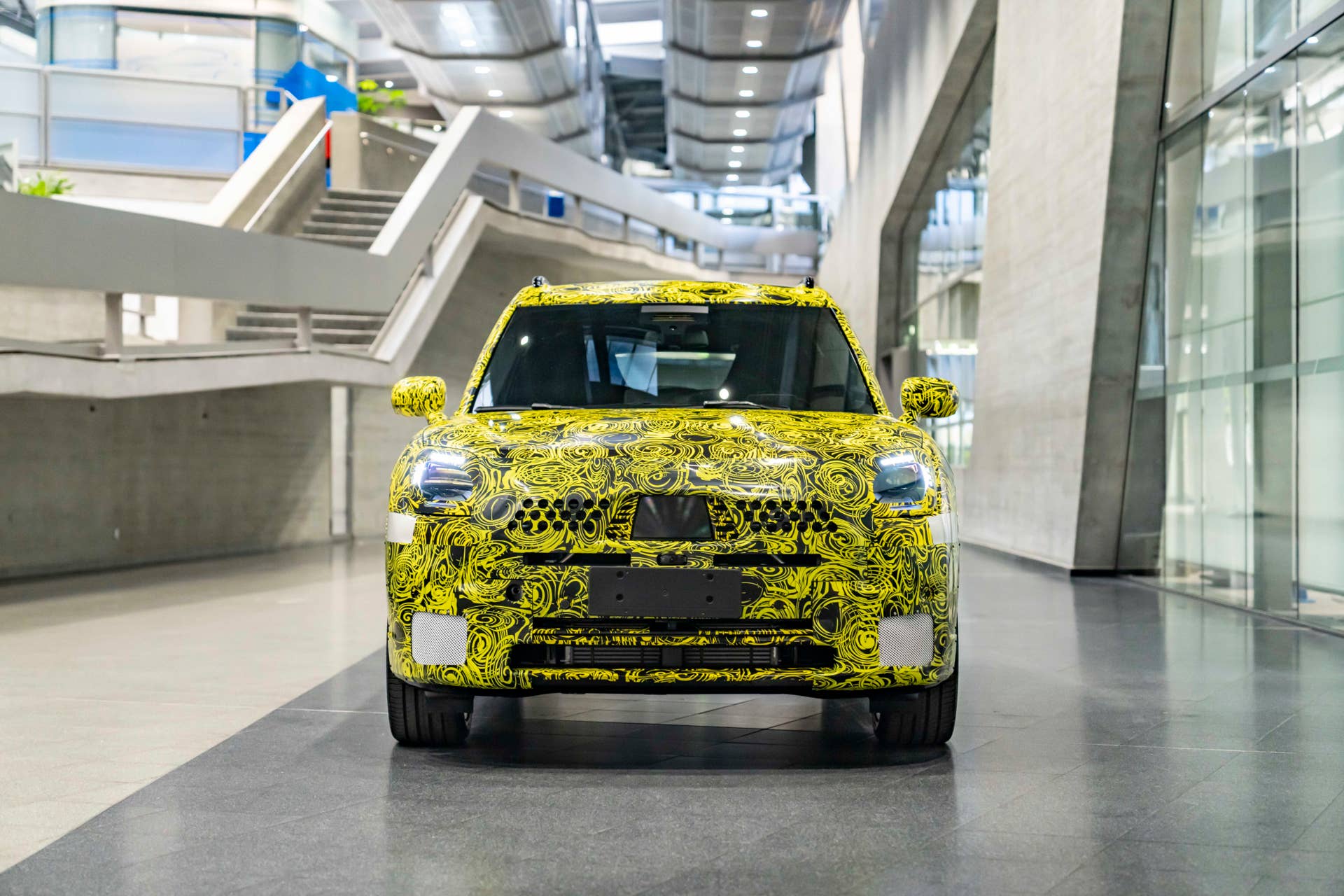 Third-generation Mini Countryman looks all grown up in official spy ...