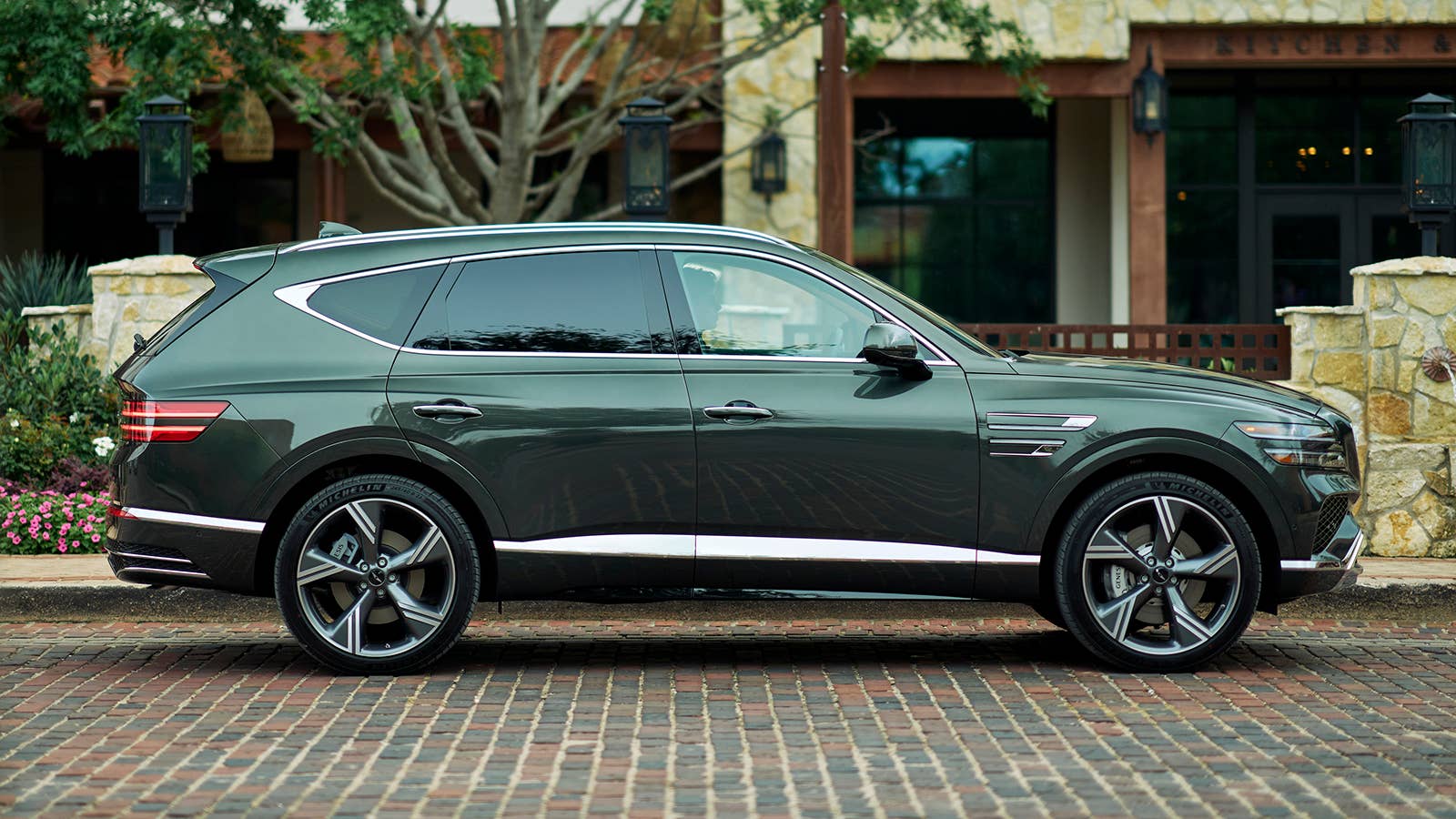 2025 Genesis GV80