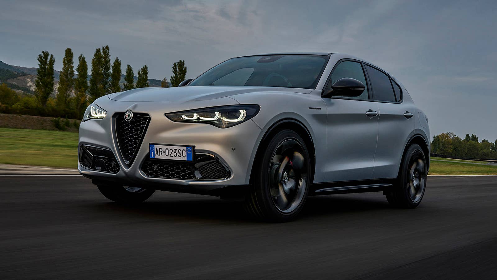 2024 Alfa Romeo Stelvio Competizione