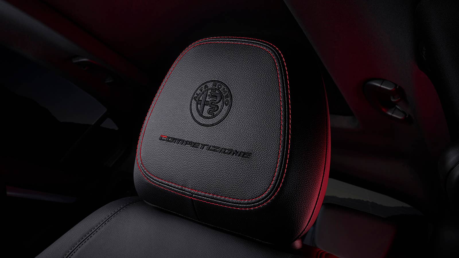 2024 Alfa Romeo Stelvio Competizione