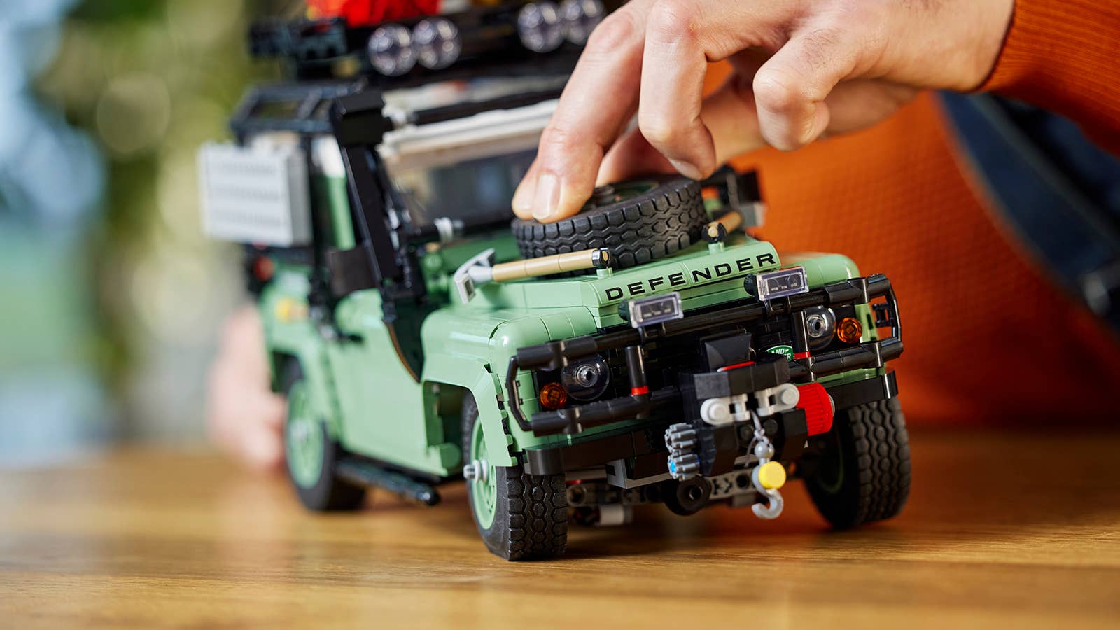 Lego releases a 2,336-piece Land Rover Defender 90 kit - Autoblog