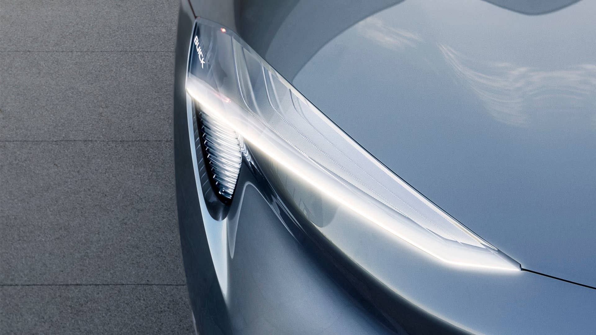 Buick Wildcat EV concept front view.