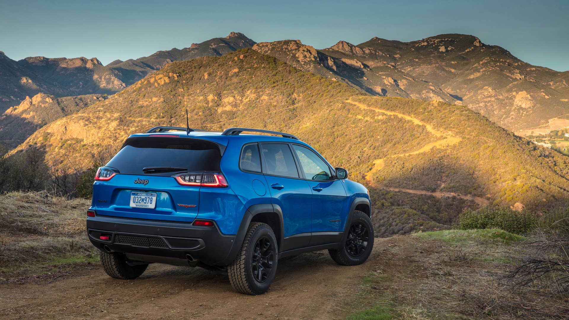2023 Jeep® Cherokee Trailhawk