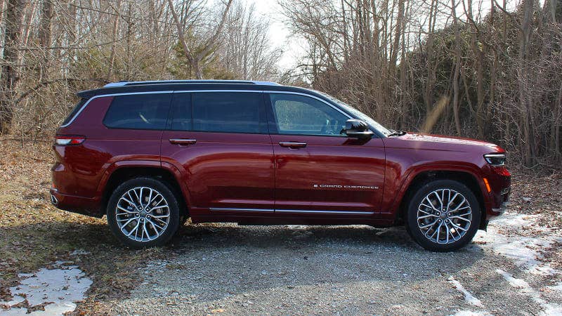 2022 Jeep Grand Cherokee L Summit