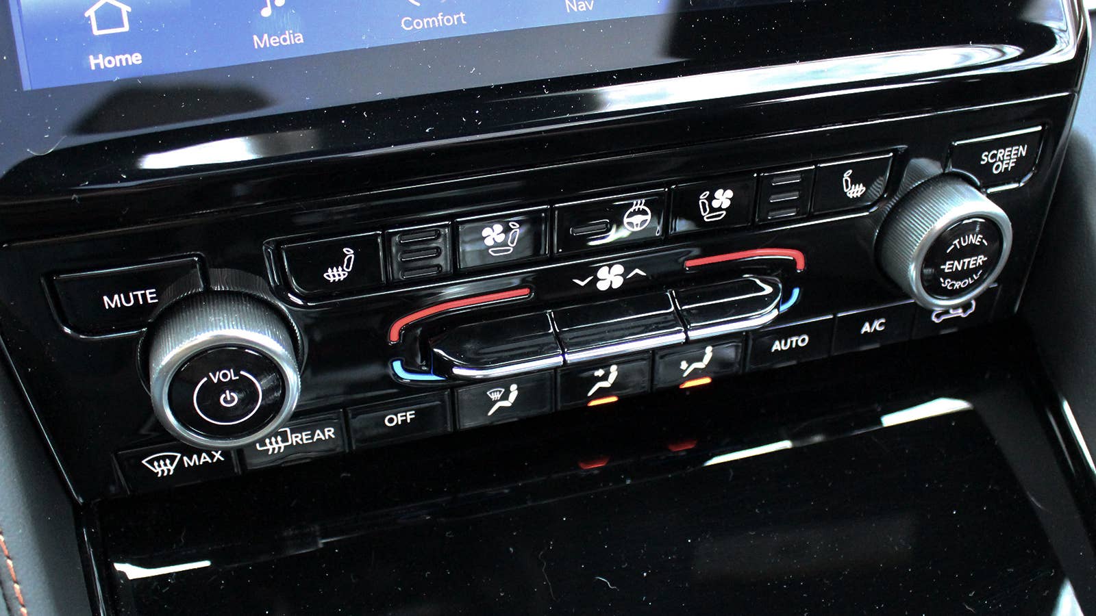 2022 Jeep Grand Cherokee L Summit climate controls